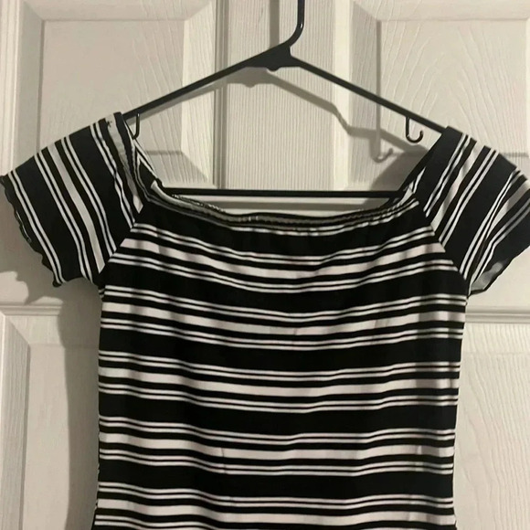 Ultra flirt Junior semi formal dress - Picture 2 of 6